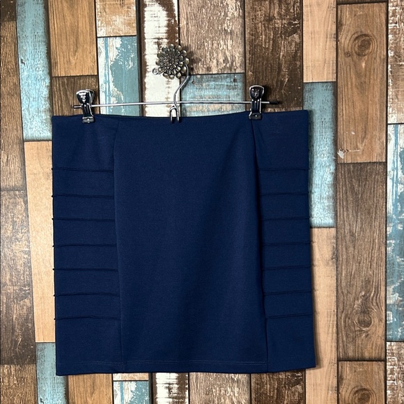 Forever 21 Dresses & Skirts - Navy layered side Pencil Skirt